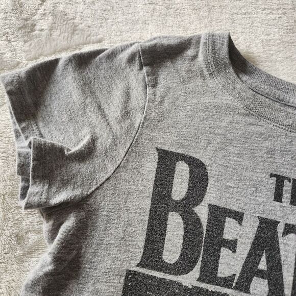 Girls The Beatles Abby Road 2021 Gray Tshirt With Graphics Size Medium - Picture 3 of 5